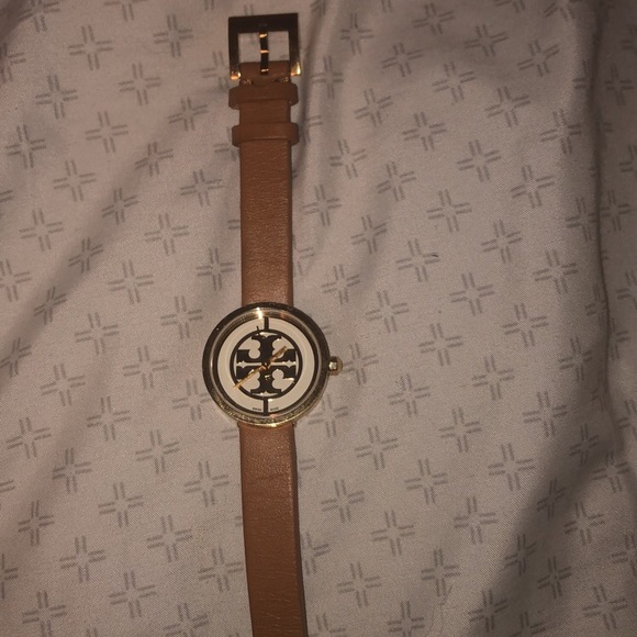 Tory Burch wrap around watch - Picture 3 of 7